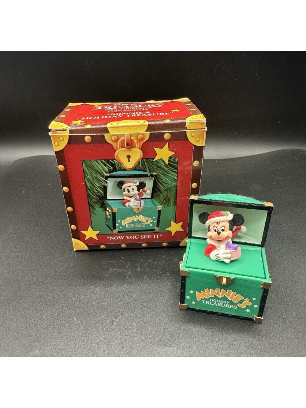 Vintage 1995 Enesco Disney Minnie Mouse Treasure Chest Ornament